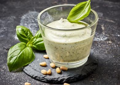 Cremiger Pesto-Dip