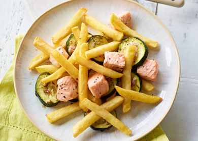 1.2.3 Frites Original mit Zucchini, Lachs und Safran-Joghurt