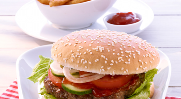 Hamburger mit Western Frites